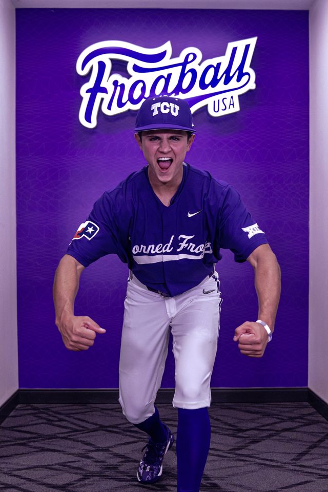 Athlete profile featured image number 3 of 4