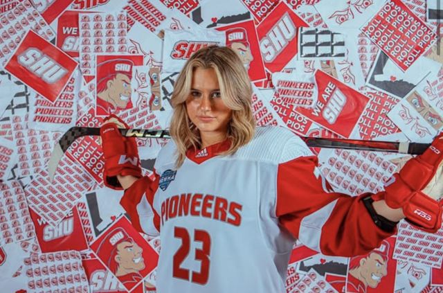Athlete profile featured image number 3 of 5