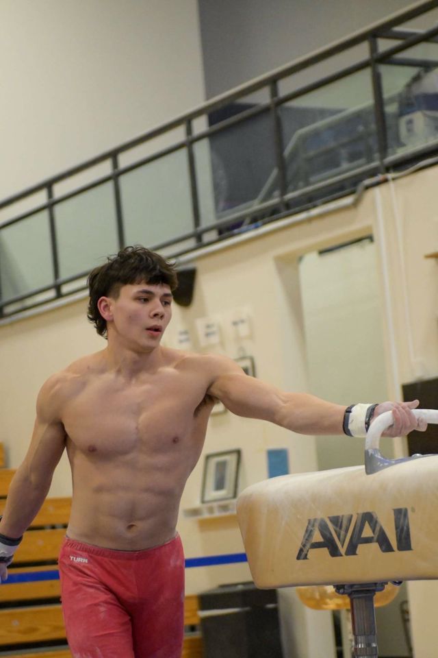 Athlete profile featured image number 4 of 5