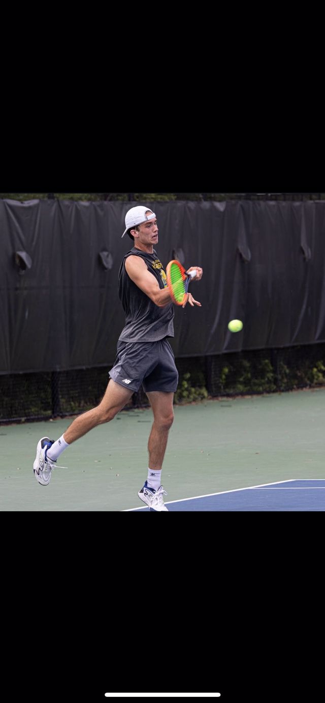 Athlete profile featured image number 1 of 4