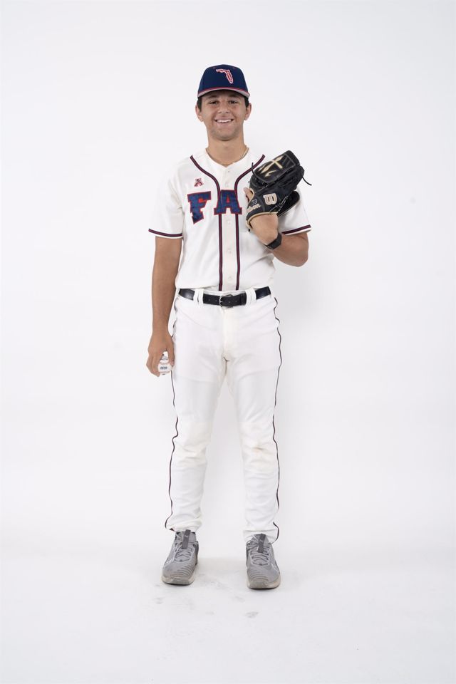 Athlete profile featured image number 3 of 5
