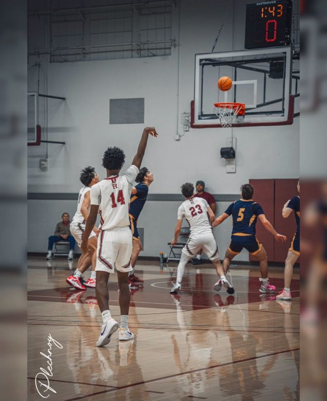 Athlete profile featured image number 4 of 5