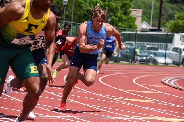 Athlete profile featured image number 3 of 6