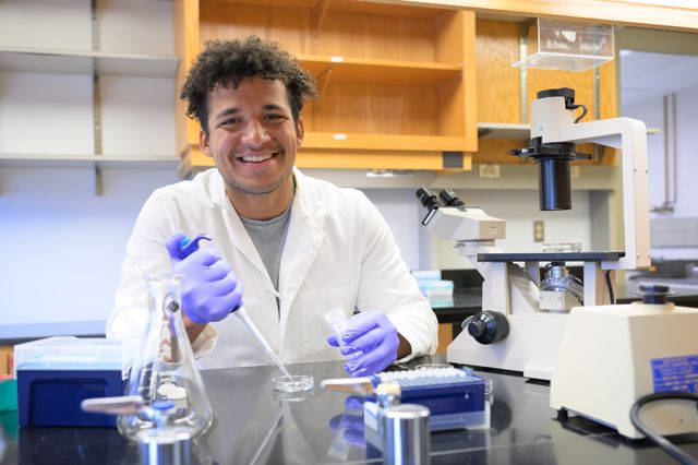 Athlete profile featured image number 1 of 6