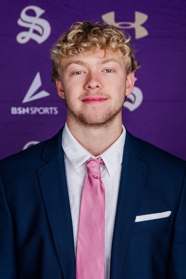 Athlete profile featured image number 4 of 4