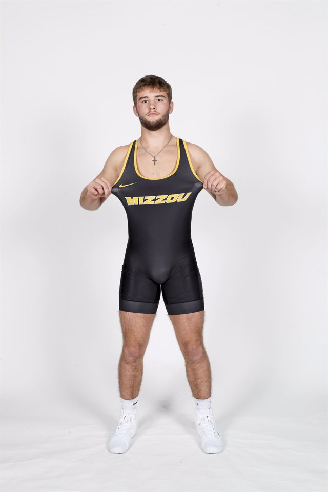 Athlete profile featured image number 2 of 5
