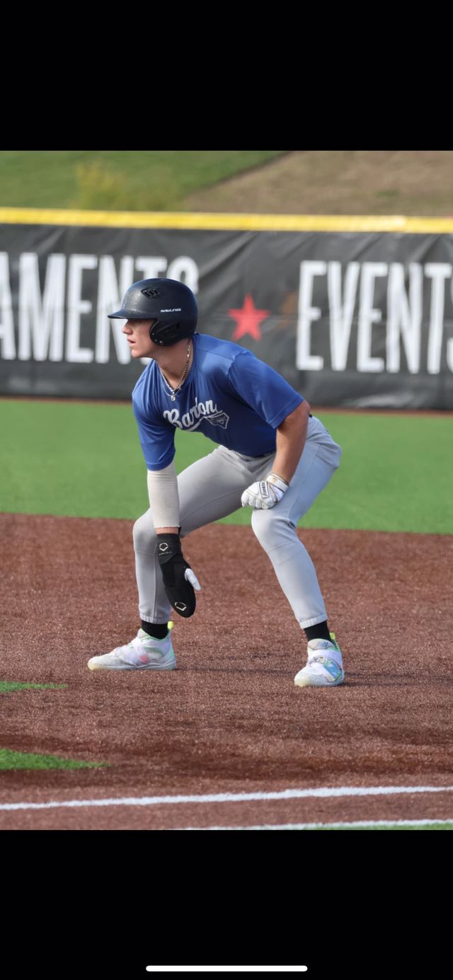 Athlete profile featured image number 4 of 6