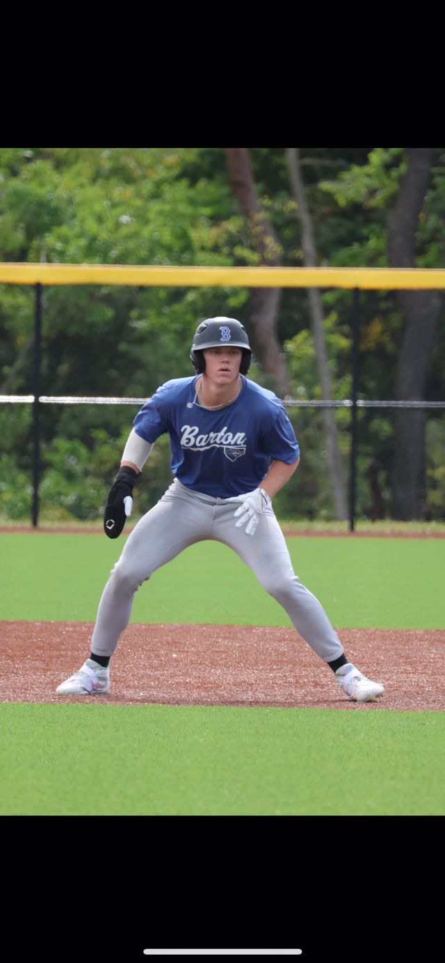 Athlete profile featured image number 2 of 6