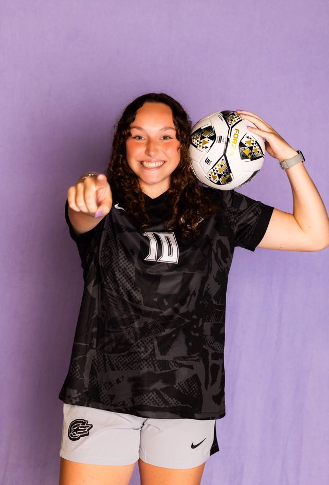 Athlete profile featured image number 1 of 5