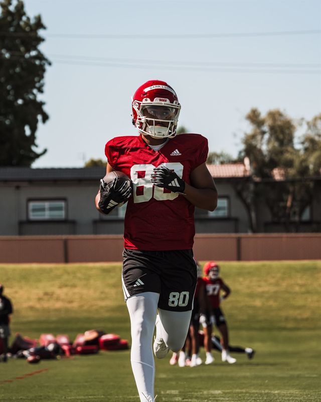 Athlete profile featured image number 2 of 4