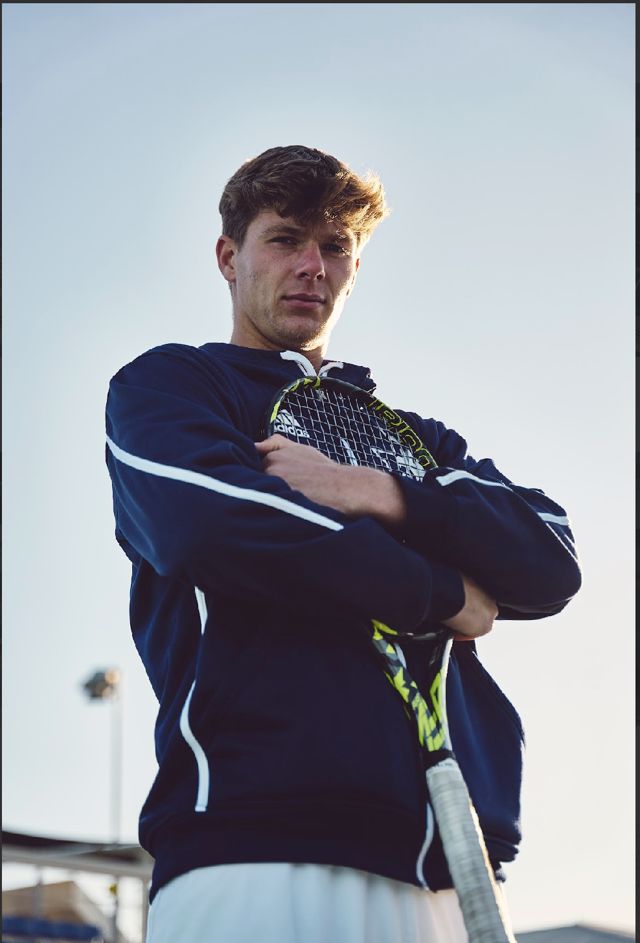 Athlete profile featured image number 2 of 5