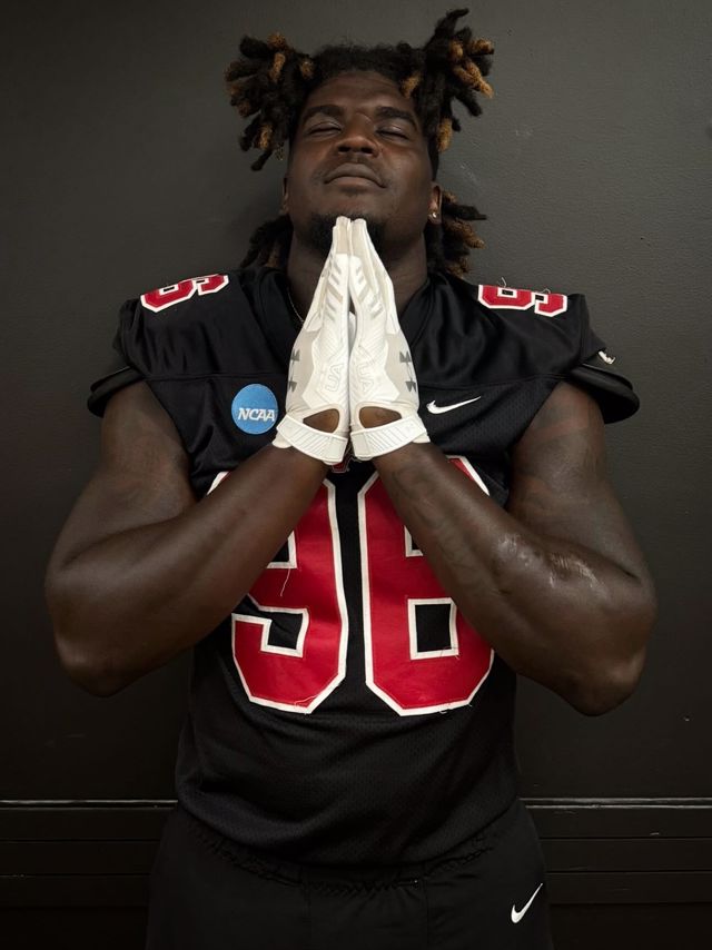 Athlete profile featured image number 1 of 10
