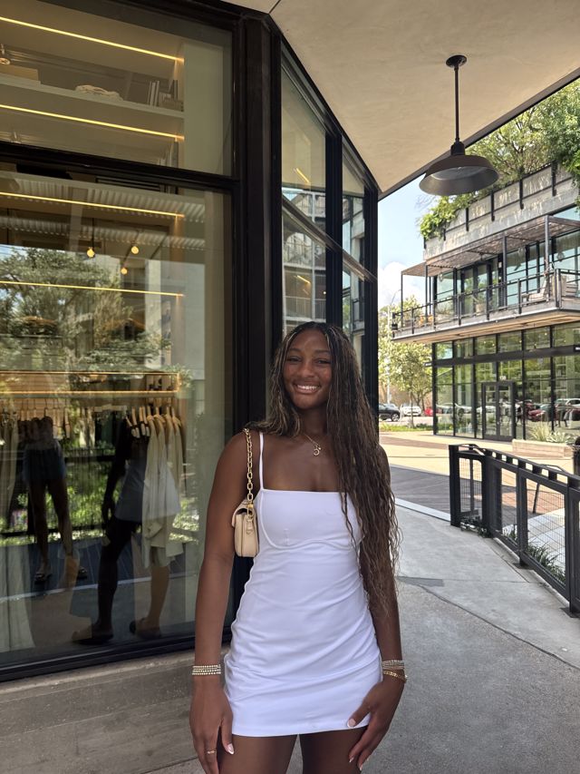 Athlete profile featured image number 5 of 6