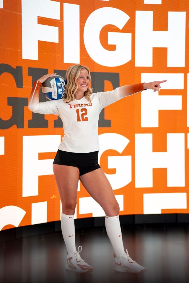 Athlete profile featured image number 2 of 4
