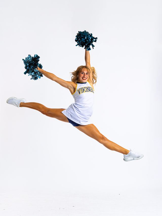 Athlete profile featured image number 3 of 5