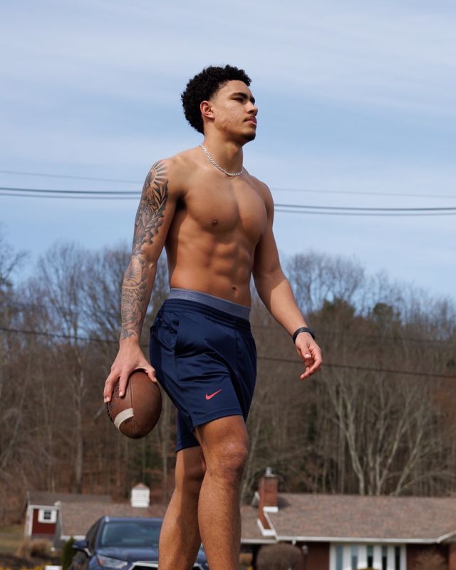 Athlete profile featured image number 6 of 7