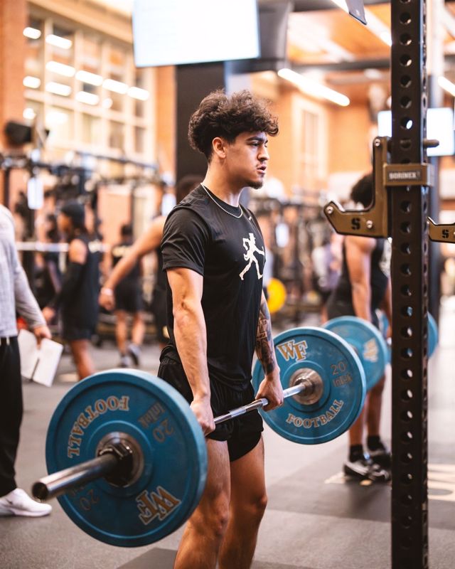 Athlete profile featured image number 1 of 4