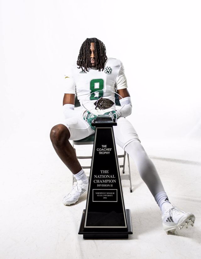 Athlete profile featured image number 2 of 5