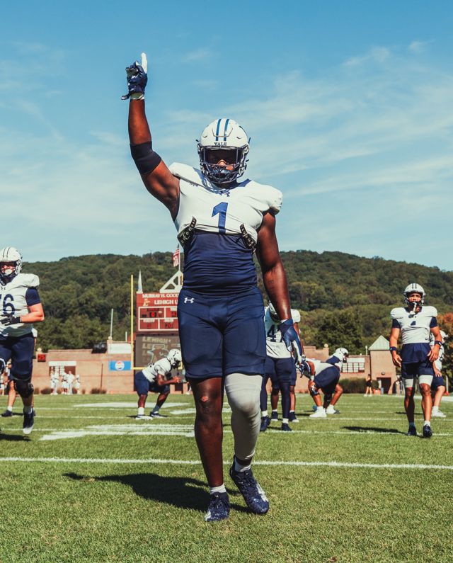 Athlete profile featured image number 1 of 5