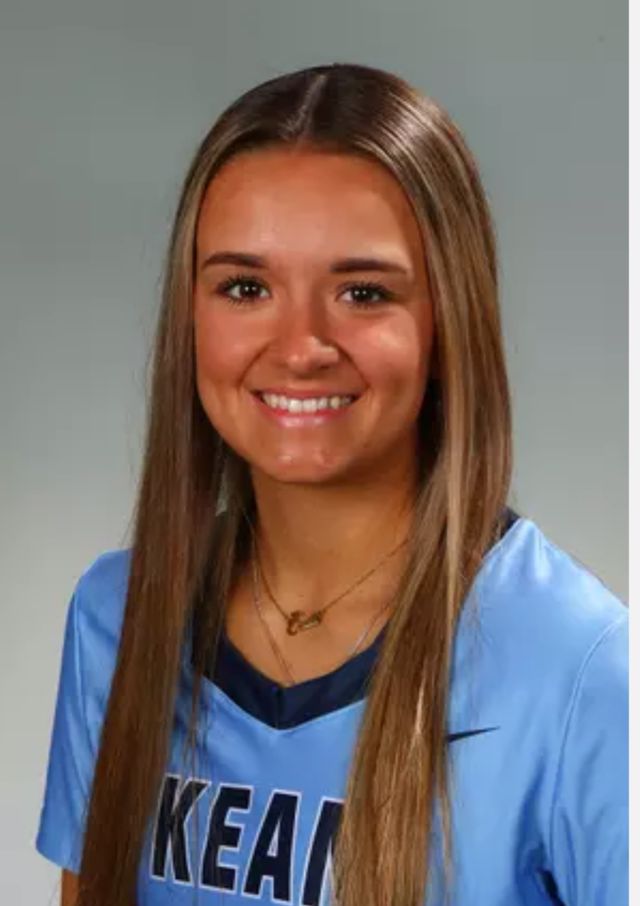 Athlete profile featured image number 4 of 4