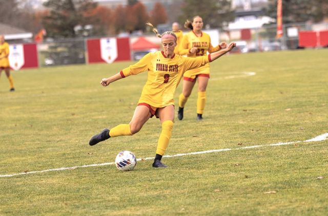 Athlete profile featured image number 1 of 5