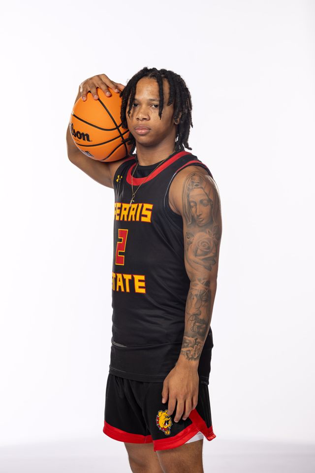 Athlete profile featured image number 6 of 9