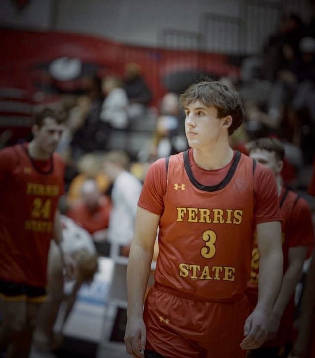 Athlete profile featured image number 1 of 5