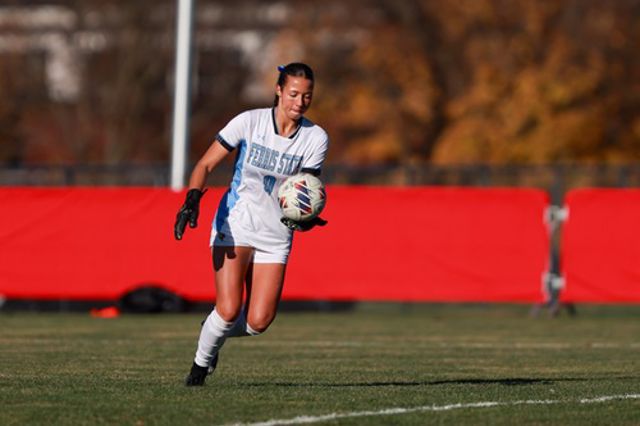 Athlete profile featured image number 3 of 4