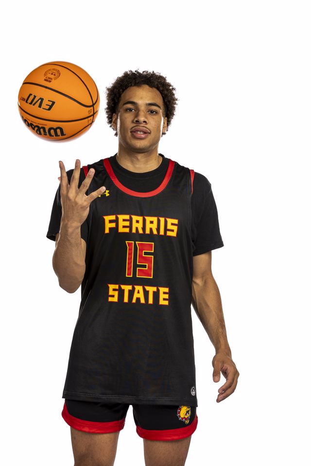 Athlete profile featured image number 6 of 9