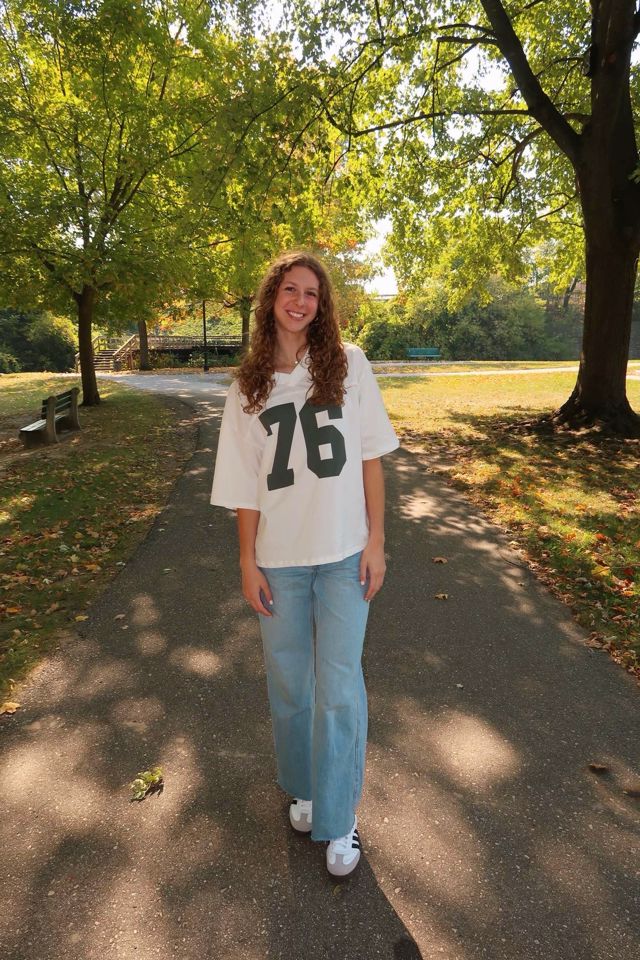 Athlete profile featured image number 3 of 5
