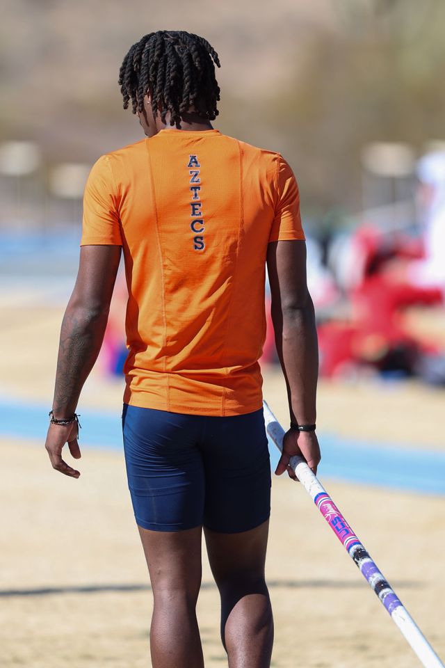 Athlete profile featured image number 1 of 5