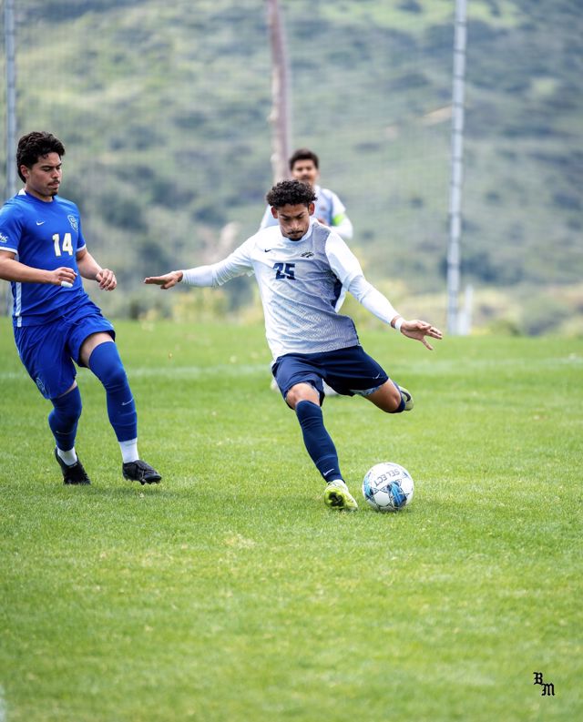 Athlete profile featured image number 1 of 5