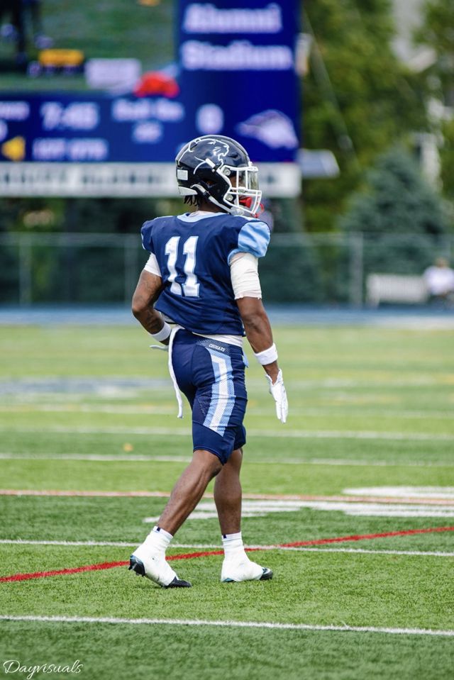 Athlete profile featured image number 1 of 6