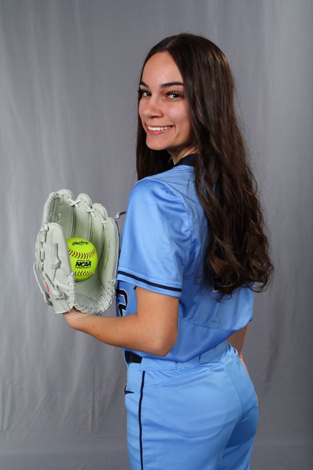 Athlete profile featured image number 2 of 4