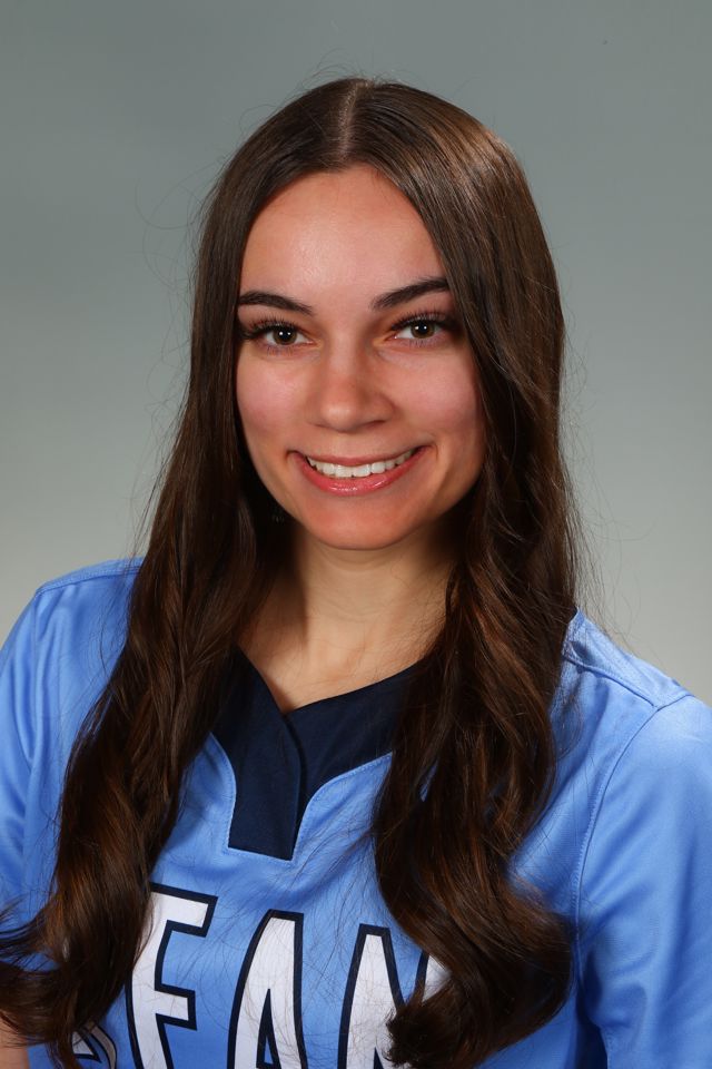 Athlete profile featured image number 1 of 4