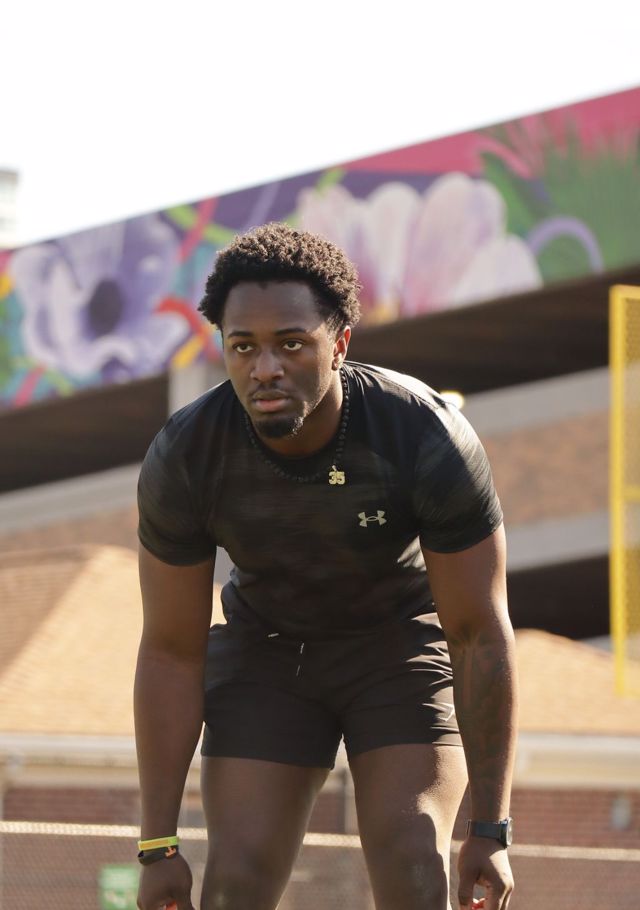 Athlete profile featured image number 1 of 4