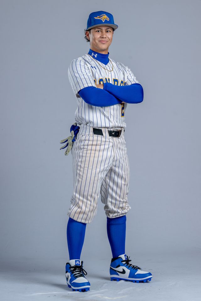 Athlete profile featured image number 1 of 6