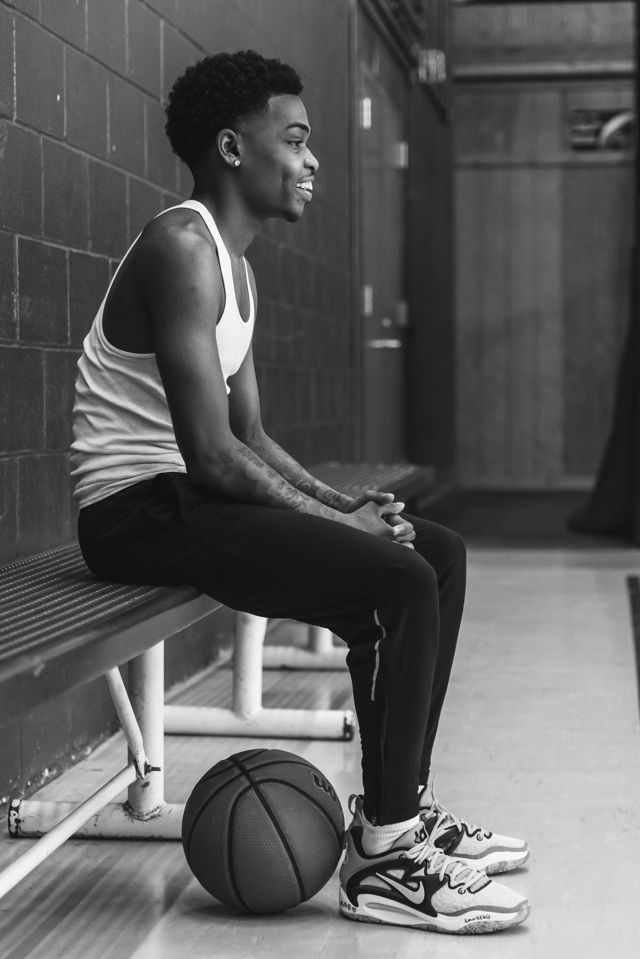 Athlete profile featured image number 1 of 6