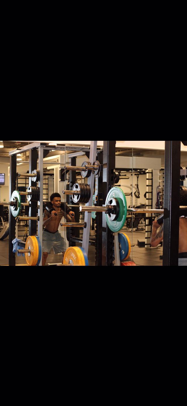 Athlete profile featured image number 4 of 6