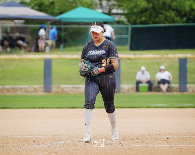 Athlete profile featured image number 2 of 4