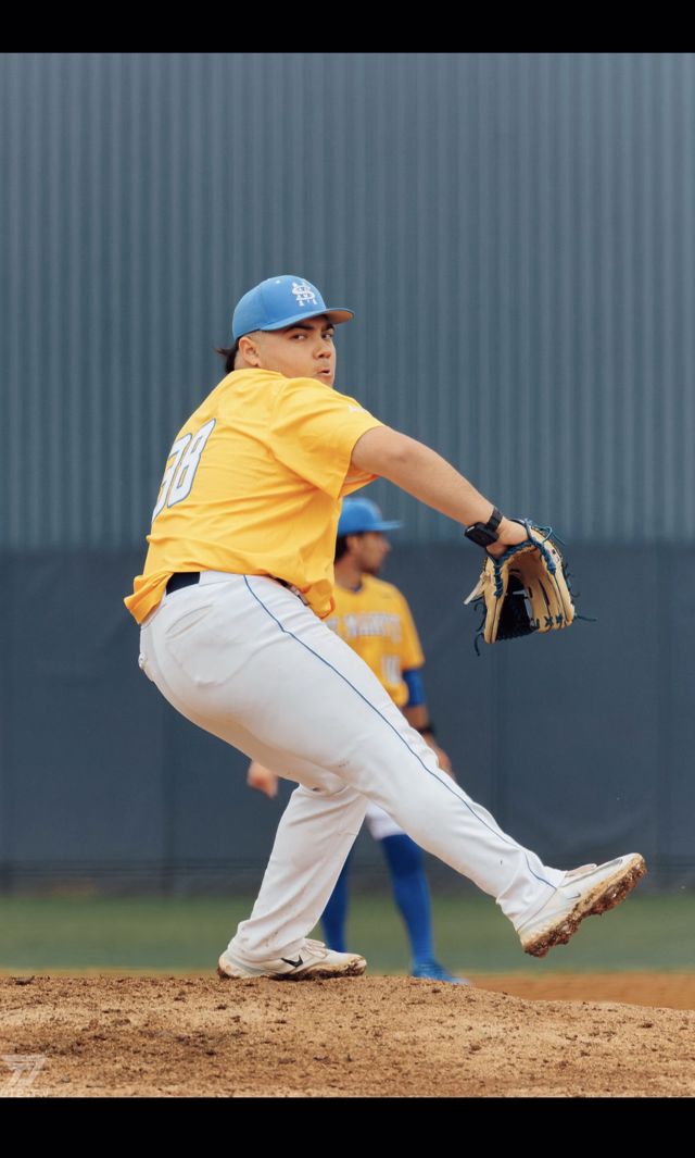 Athlete profile featured image number 2 of 4