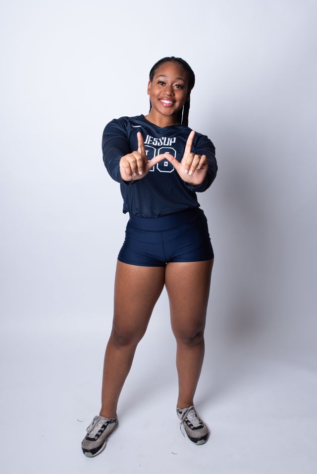 Athlete profile featured image number 1 of 7