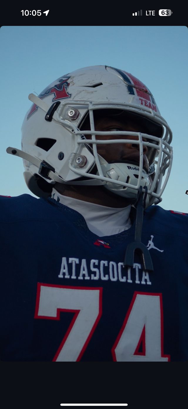 Athlete profile featured image number 4 of 5