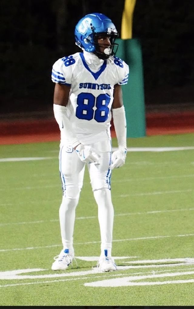 Athlete profile featured image number 1 of 4