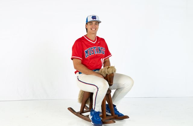 Athlete profile featured image number 4 of 5