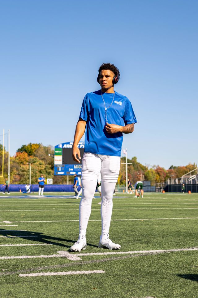 Athlete profile featured image number 2 of 5