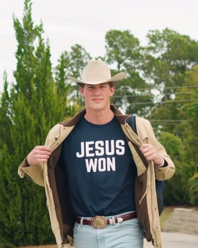 Athlete profile featured image number 3 of 5