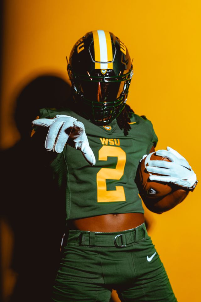 Athlete profile featured image number 3 of 4