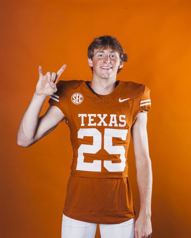 Athlete profile featured image number 2 of 5