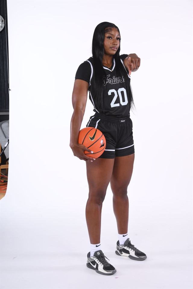 Athlete profile featured image number 5 of 6